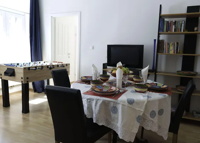 Apartment Old *